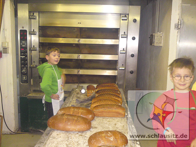 Weihnachtsbäckerei in der Backstube der Bäckerei Lösche