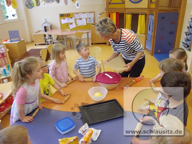 Muttertagsvorbereitungen in der Kindertagesstätte Brieske