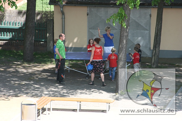 mt_gallery: Tischtennisplatte für Hortkinder